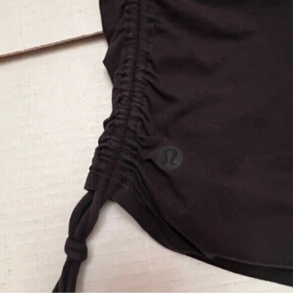 Lululemon  * Cinch It Long Sleeve top Black - Picture 10 of 13